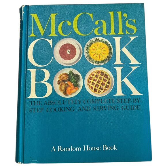 McCalls Cookbook 1963 First Edition First Printing Blue Hardcover MCM Vintage - Picture 1 of 8